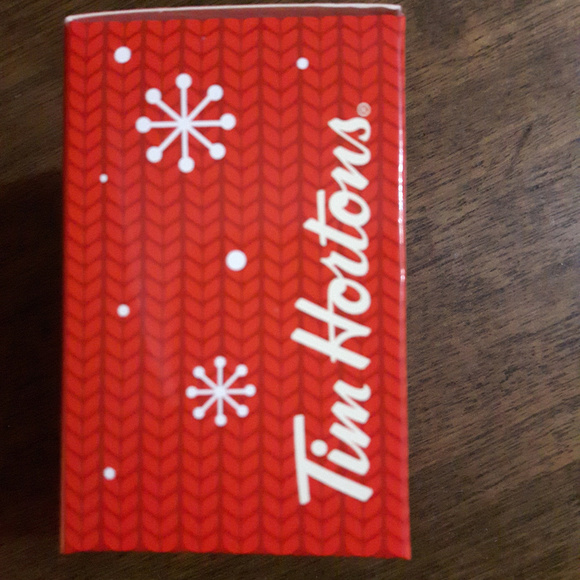 2016 Tim Horton's Ornament coffee sack - Picture 2 of 3